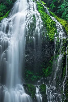 Proxy Falls Prints: Proxy Falls, Three Sisters Wilderness, Oregon, USA