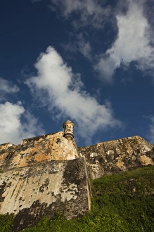 Images Dated 11th December 2009: Puerto Rico, San Juan, Old San Juan, El Morro Fortress, fortress walls