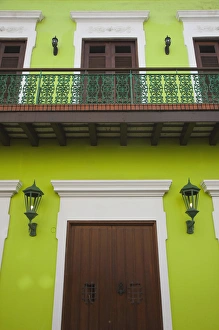 Images Dated 11th December 2009: Puerto Rico, San Juan, Old San Juan, building detail