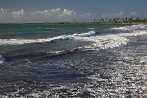 Images Dated 14th December 2009: Puerto Rico, South Coast, Guanica, Bahia de la Ballena bay
