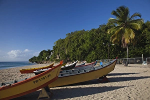 Images Dated 15th December 2009: Puerto Rico, West Coast, Aguadilla, Crashboat Beach, lifeboats