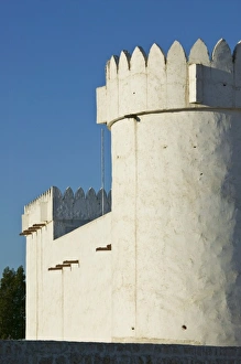 Images Dated 15th February 2007: Qatar, Ad Dawhah, Doha. Doha Fort / Sunset