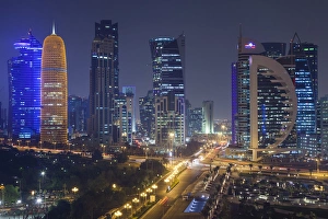 Qatar Collection: Qatar, Doha, Doha Bay, West Bay Skyscrapers, elevated view, dusk