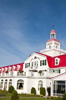 Images Dated 19th August 2009: Quebec, Canada. Historic Hotel Tadoussac, Tadoussac