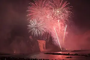 Images Dated 12th August 2009: Quebec City, Quebec, Canada. Fireworks at Parc de la Chute-Montmorency (Montmorency Falls Park)