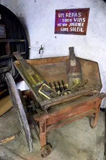 Rustic Prints: Un Repas san vins est une journee sans soleil (a meal without wine is like a day without sunshine)