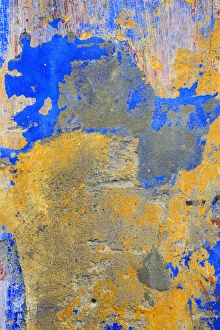 Images Dated 18th August 2013: Detail of a retaining wall on rua Direita in Obidos