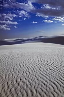 Images Dated 15th November 2006: Rippled dunes in evening light, White Sands National Monument, Alamogordo, New Mexico