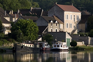 Burgundy Prints: River Yonne, Mailly-la-Ville, Yonne, Nivernais, Burgundy, France