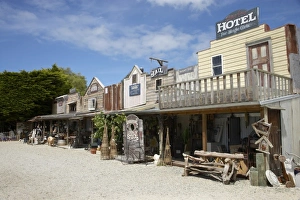 Images Dated 27th January 2007: Riverstone Shop, near Glenavy, North Otago, South Island, New Zealand