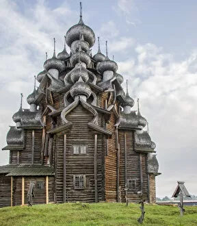 Images Dated 30th August 2006: RM. 18th Century. Kizhi Pogost. Wooden Churches. UNESCO World Heritage. Kizhi Island in Lake Onega