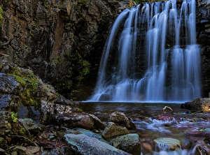 Images Dated 6th November 2023: Rockwell Falls in Glacier National Park, Montana, USA