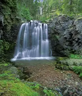 Images Dated 1st September 2006: Rockwell Falls in the Two Medicine Valley of Glacier National Park in Montana