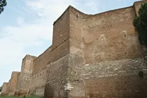 Roman Art. Aurelian Walls (Mura Aureliane). Is a line of city walls built between 271