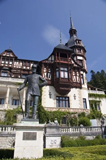 Images Dated 5th September 2009: Romania, Sinaia. Neo-Renaissance Peles Castle