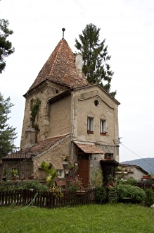 Images Dated 4th September 2009: Romania, Transylvania, Sighisoara. Fortified Evangelical church of Biertan, small chapel