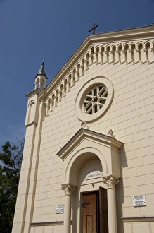 Images Dated 4th September 2009: Romania, Transylvania, Sighisoara. Roman Catholic church built in 1896