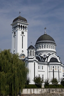 Images Dated 4th September 2009: Romania, Transylvania, Sighisoara. Romanian orthodox church