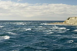 Rough seas as ferry leaves from Keystone