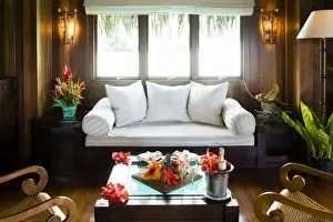 Images Dated 24th September 2007: Royale honeymoon over-the-water suite at Bora Bora Nui Resort. PR