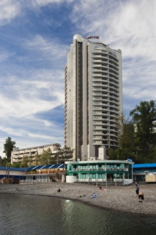 Images Dated 28th May 2011: Russia, Black Sea Coast, Sochi, Lighhouse Beach, Primorskaya Street and Alexandria