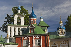 Images Dated 5th June 2011: Russia, Pskovskaya Oblast, Pechory, Pechory Monastery, view towards Assumption Cathedral