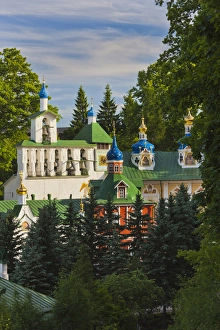 Images Dated 5th June 2011: Russia, Pskovskaya Oblast, Pechory, Pechory Monastery, view towards Assumption Cathedral