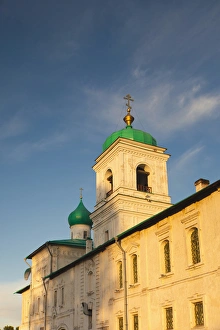 Images Dated 5th June 2011: Russia, Pskovskaya Oblast, Pskov, Mirozhsky Monastery, sunset