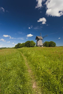 Images Dated 5th June 2011: Russia, Pskovskaya Oblast, Pushkinskie Gory, windmill at Mikhailovskoye, the Alexander