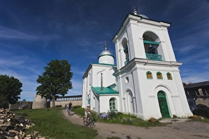Images Dated 5th June 2011: Russia, Pskovskaya Oblast, Stary Izborsk, ruins of the oldest stone fortress in Russia