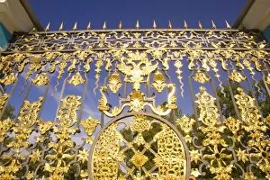 Russia, Pushkin. Gate detail at Catherine Palace