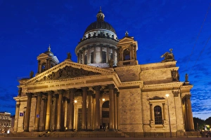 Images Dated 1st June 2011: Russia, Saint Petersburg, Center, Saint Isaac Cathedral, evening