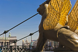 Images Dated 31st May 2011: Russia, Saint Petersburg, Center, Bankovsky Bridge, griffin statue