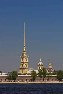 Images Dated 31st May 2011: Russia, Saint Petersburg, Center, Neva River view of the Saints Peter and Paul Cathedral