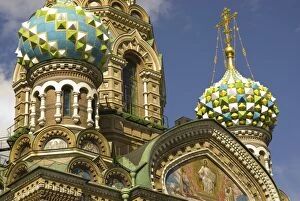 Images Dated 21st July 2007: Russia. St. Petersburg. Domes of the Church on Spilled Blood