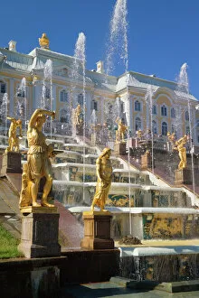 Images Dated 2nd July 2005: Russia, St. Petersburg, The Great Cascade, Peterhof Palace