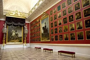 Images Dated 2nd September 2008: Russia, St. Petersburg, The Hermitage (aka Winter Palace). The famous Portrait Hall. (RF)