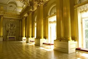 Images Dated 22nd July 2007: Russia. St. Petersburg. Hermitage Museum. Imperial Hall