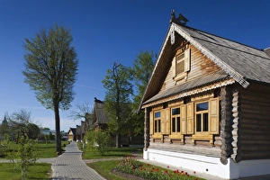 Images Dated 19th May 2011: Russia, Vladimir Oblast, Golden Ring, Suzdal, Pushkarskaya Sloboda resort complex