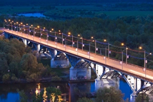 Images Dated 17th May 2011: Russia, Vladimir Oblast, Golden Ring, Vladimir, bridge over the Klyazma River, evening