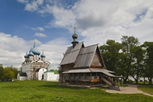 Images Dated 18th May 2011: Russia, Vladimir Oblast, Golden Ring