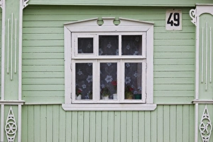 Images Dated 18th May 2011: Russia, Vladimir Oblast, Golden Ring, Suzdal, traditional Russian buildings, window