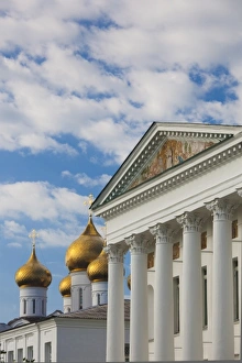 Russia, Yaroslavl Oblast, Golden Ring, Yaroslavl, Uspenski Cathedral and the Art Museum