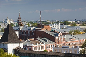Images Dated 21st May 2011: Russia, Yaroslavl Oblast, Golden Ring, Yaroslavl, Yaroslavl Kremlin, elevated city