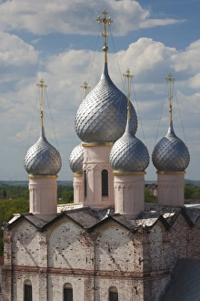 Images Dated 21st May 2011: Russia, Yaroslavl Oblast, Golden Ring, Rostov-Veliky, Rostov Kremlin, elevated view
