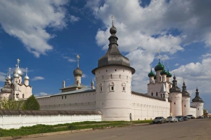 Images Dated 21st May 2011: Russia, Yaroslavl Oblast, Golden Ring, Rostov-Veliky, Rostov Kremlin, West Gate