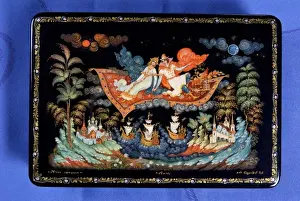 Russia, Yaroslavl, Uglich, hand-painted lacquered box from Palekh, RESTRICTED: Not