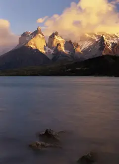 Terrain Prints: SA, Chile, Patagonia, Torres del Paine NP The Horns above Lago Pehoe, sunrise
