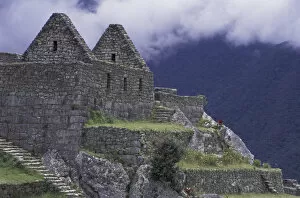 Images Dated 27th January 2004: SA, Peru, Machu Picchu Inca ruins; Temple of the Three Windows; impressive stone ruins