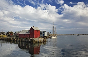 Images Dated 12th October 2007: Sailboat at Rockport harbor, Rockport, Massachusetts